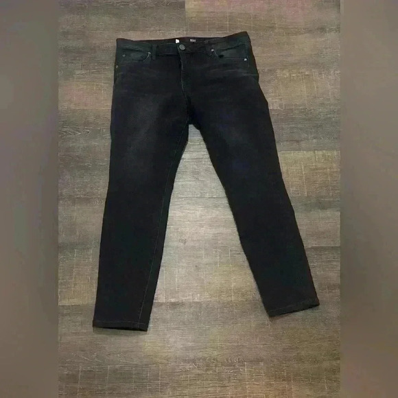 Kut from the Kloth Denim - KUT FROM THE KLOTH MIA Toothpick Skinny High Rise Black Jeans Size 12